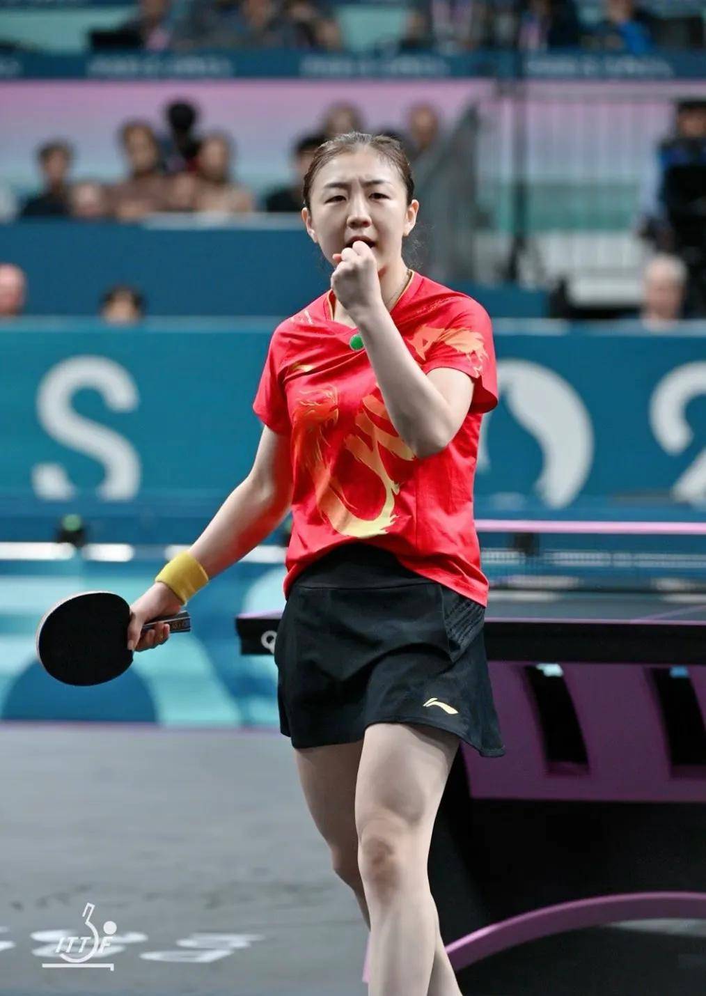 也考验她如 也考验她如