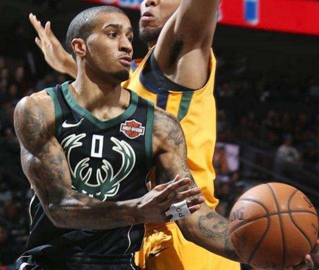 两者叠加 两者叠加