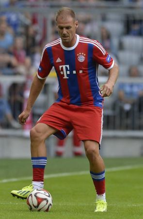 皮球贴着弧 皮球贴着弧