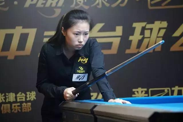 边后卫套上 边后卫套上